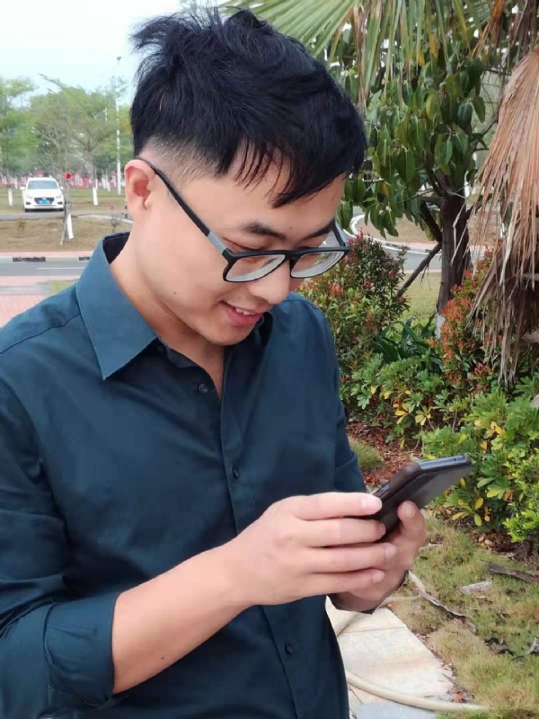 鼠王子的第一张照片--澳门中老年相亲网