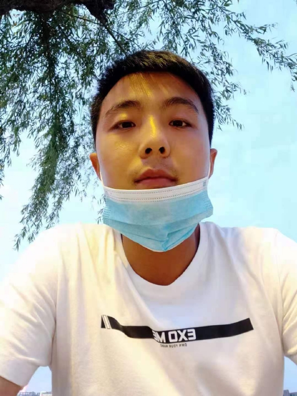 态度的第一张照片--澳门中老年相亲网