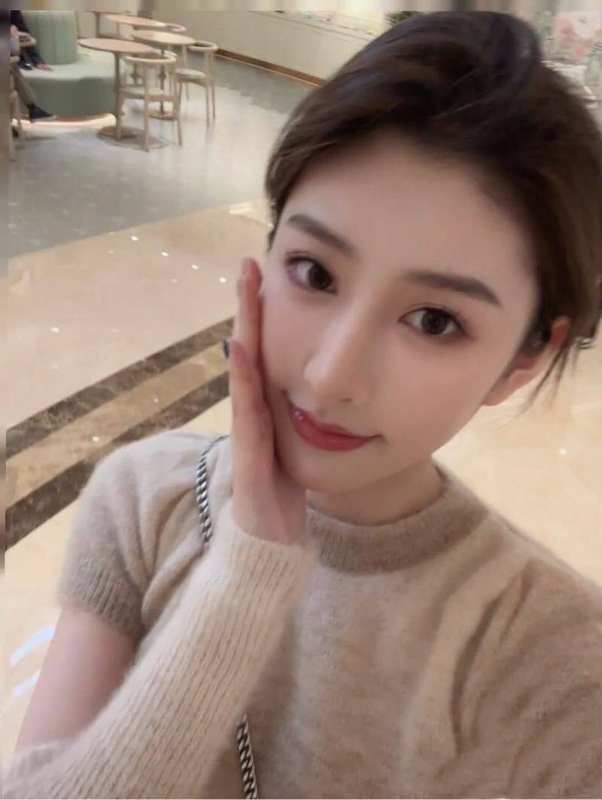 夏不夏的第一张照片--澳门中老年相亲网